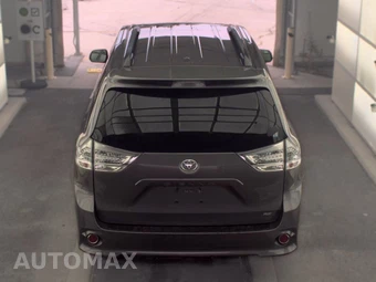 2017 Toyota Sienna SE 8-Passenger 119.3" WB - miniatura 5