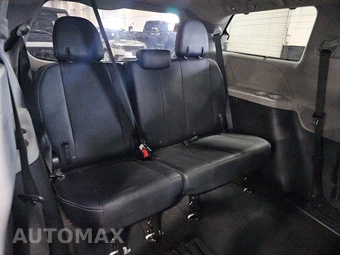2017 Toyota Sienna SE 8-Passenger 119.3" WB - miniatura 14