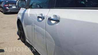 2017 Toyota Sienna SE 8-Passenger 119.3" WB - miniatura 25