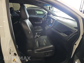 2017 Toyota Sienna SE 8-Passenger 119.3" WB - miniatura 8