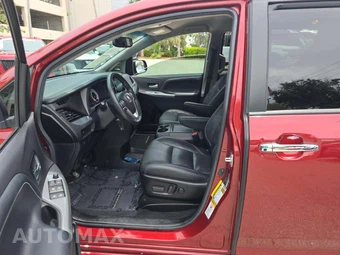 2017 Toyota Sienna SE 8-Passenger 119.3" WB - miniatura 6