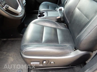 2017 Toyota Sienna SE Premium 8-Passenger 119.3" WB - miniatura 13