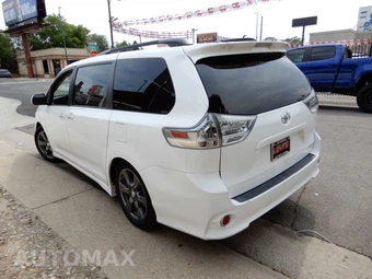 2017 Toyota Sienna SE Premium 8-Passenger 119.3" WB - miniatura 7