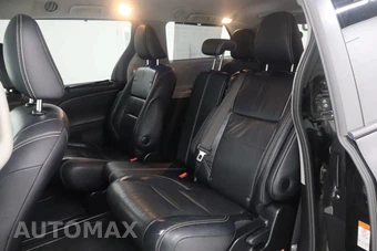 2017 Toyota Sienna SE Premium 8-Passenger 119.3" WB - miniatura 17