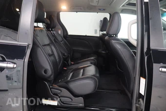 2017 Toyota Sienna SE Premium 8-Passenger 119.3" WB - miniatura 19