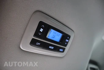 2017 Toyota Sienna SE Premium 8-Passenger 119.3" WB - miniatura 21