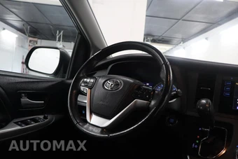 2017 Toyota Sienna SE Premium 8-Passenger 119.3" WB - miniatura 31