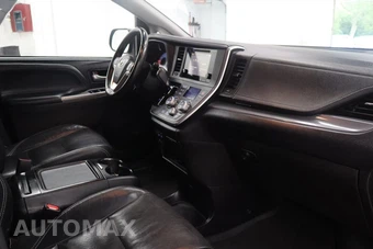2017 Toyota Sienna SE Premium 8-Passenger 119.3" WB - miniatura 34