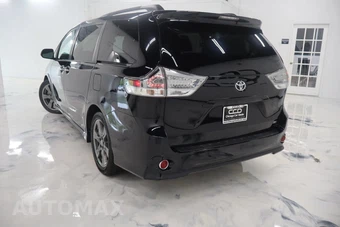2017 Toyota Sienna SE Premium 8-Passenger 119.3" WB - miniatura 6