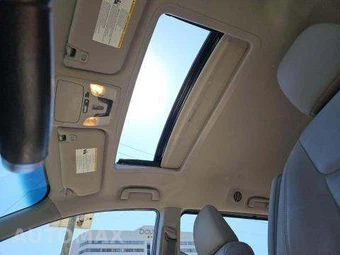 2017 Toyota Sienna XLE 7-Passenger 119.3" WB - miniatura 11