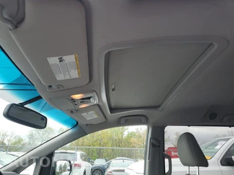 2017 Toyota Sienna XLE 7-Passenger 119.3" WB - miniatura 19
