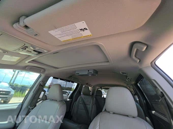 2017 Toyota Sienna XLE 8-Passenger 119.3" WB - miniatura 8