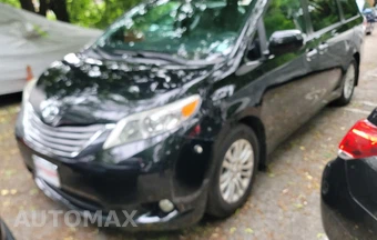 2017 Toyota Sienna XLE 8-Passenger 119.3" WB - car from the USA, Manheim Buy-Now listing at AUTOMAX