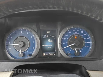 2017 Toyota Sienna XLE 8-Passenger 119.3" WB - miniatura 12