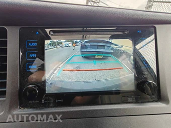2017 Toyota Sienna XLE 8-Passenger 119.3" WB - miniatura 14