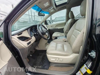 2017 Toyota Sienna XLE 8-Passenger 119.3" WB - miniatura 25