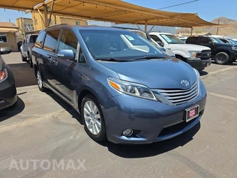 2017 Toyota Sienna XLE 8-Passenger 119.3" WB - miniatura 4
