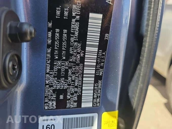 2017 Toyota Sienna XLE 8-Passenger 119.3" WB - miniatura 5