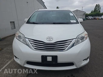 2017 Toyota Sienna XLE 8-Passenger 119.3" WB - miniatura 2