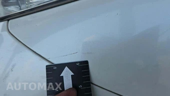 2017 Toyota Sienna XLE 8-Passenger 119.3" WB - miniatura 32