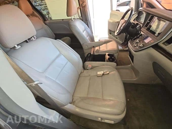 2017 Toyota Sienna XLE 8-Passenger 119.3" WB - miniatura 19