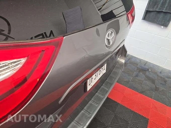 2017 Toyota Sienna XLE 8-Passenger 119.3" WB - miniatura 26
