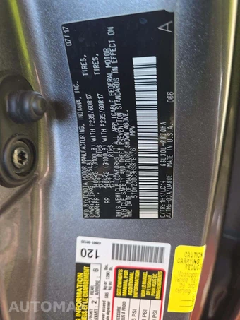2017 Toyota Sienna XLE 8-Passenger 119.3" WB - miniatura 5