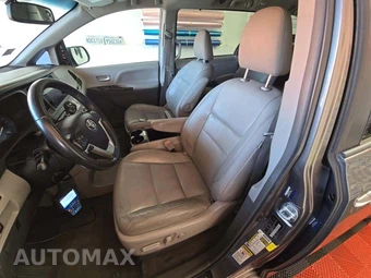 2017 Toyota Sienna XLE 8-Passenger 119.3" WB - miniatura 6