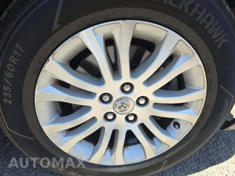 2017 Toyota Sienna XLE 8-Passenger 119.3" WB - miniatura 40