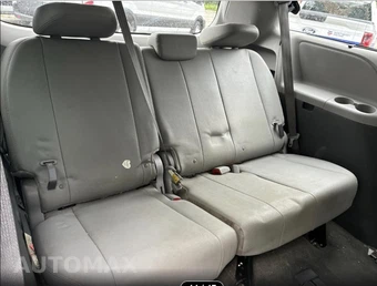 2017 Toyota Sienna XLE Premium 7-Passenger 119.3" WB - miniatura 14