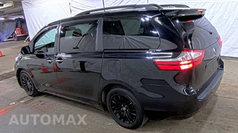 2017 Toyota Sienna XLE Premium 8-Passenger 119.3" WB - miniatura 6