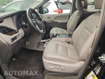 2017 Toyota Sienna XLE Premium 8-Passenger 119.3" WB - miniatura 7