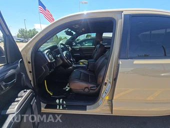 2017 Toyota Tacoma Limited Crew Cab Medium Bed - miniatura 6