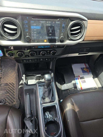 2017 Toyota Tacoma Limited Crew Cab Medium Bed - miniatura 7