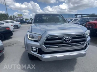 2017 Toyota Tacoma Limited Crew Cab Medium Bed - miniatura 3