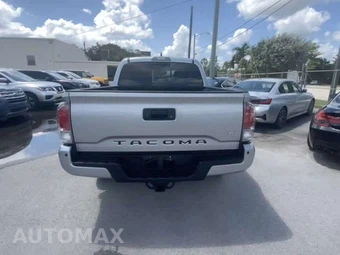 2017 Toyota Tacoma Limited Crew Cab Medium Bed - miniatura 5