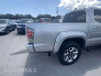 2017 Toyota Tacoma Limited Crew Cab Medium Bed - miniatura 6