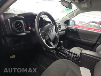 2017 Toyota Tacoma SR Crew Cab Medium Bed - miniatura 11