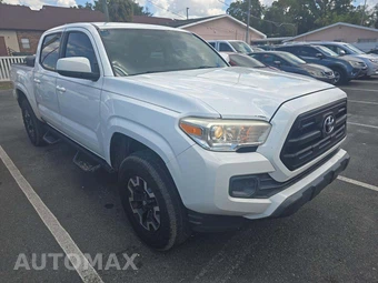 2017 Toyota Tacoma SR Crew Cab Medium Bed - miniatura 4