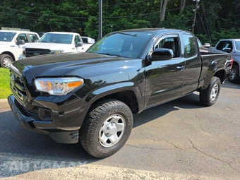 2017 Toyota Tacoma SR Extended Cab Long Bed w/Rear Doors