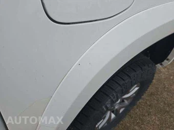 2017 Toyota Tacoma SR5 Crew Cab Medium Bed - miniatura 24