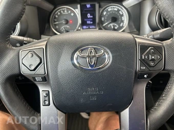 2017 Toyota Tacoma SR5 Crew Cab Medium Bed - miniatura 17