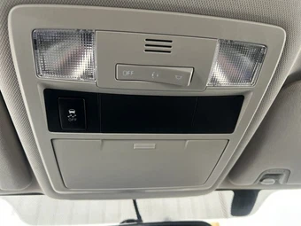 2017 Toyota Tacoma SR5 Crew Cab Medium Bed - miniatura 23