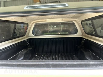 2017 Toyota Tacoma SR5 Crew Cab Medium Bed - miniatura 36