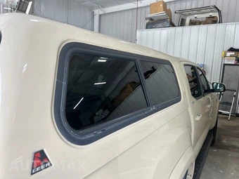 2017 Toyota Tacoma SR5 Crew Cab Medium Bed - miniatura 39