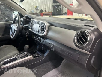 2017 Toyota Tacoma SR5 Crew Cab Medium Bed - miniatura 48