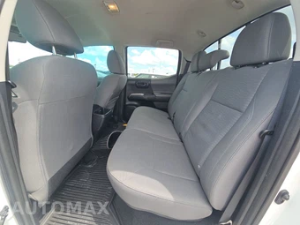 2017 Toyota Tacoma SR5 Crew Cab Medium Bed - miniatura 13
