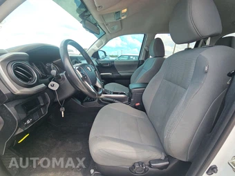2017 Toyota Tacoma SR5 Crew Cab Medium Bed - miniatura 7