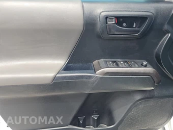 2017 Toyota Tacoma SR5 Crew Cab Medium Bed - miniatura 9