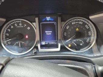 2017 Toyota Tacoma SR5 Crew Cab Medium Bed - miniatura 9